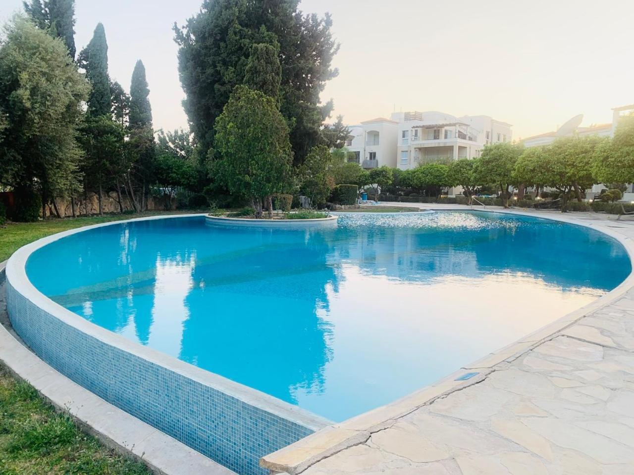 Cozy 2br - Swimming Pool - Hesperides Apartament